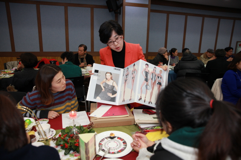 지수현 교수의 상담 모습