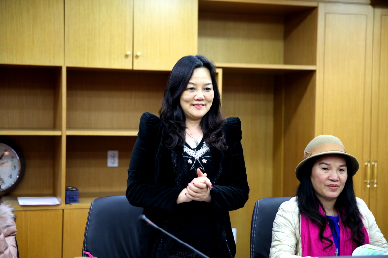 금사직업배훈학원 진려평 대표가 원광디지털대학교 관계자들에게 인사말을 전하고 있다.