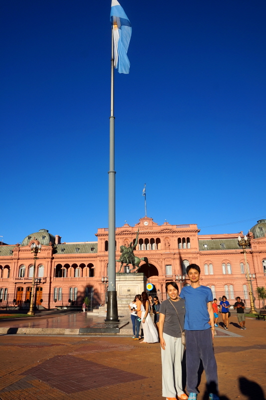 윤선민 씨와 남편의 모습