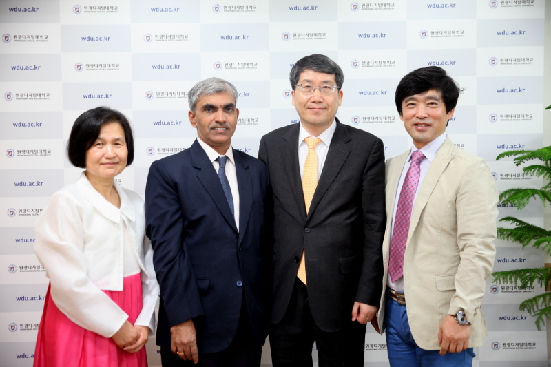 교수진 기념촬영