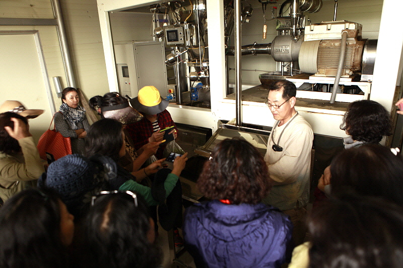 공장 견학 모습