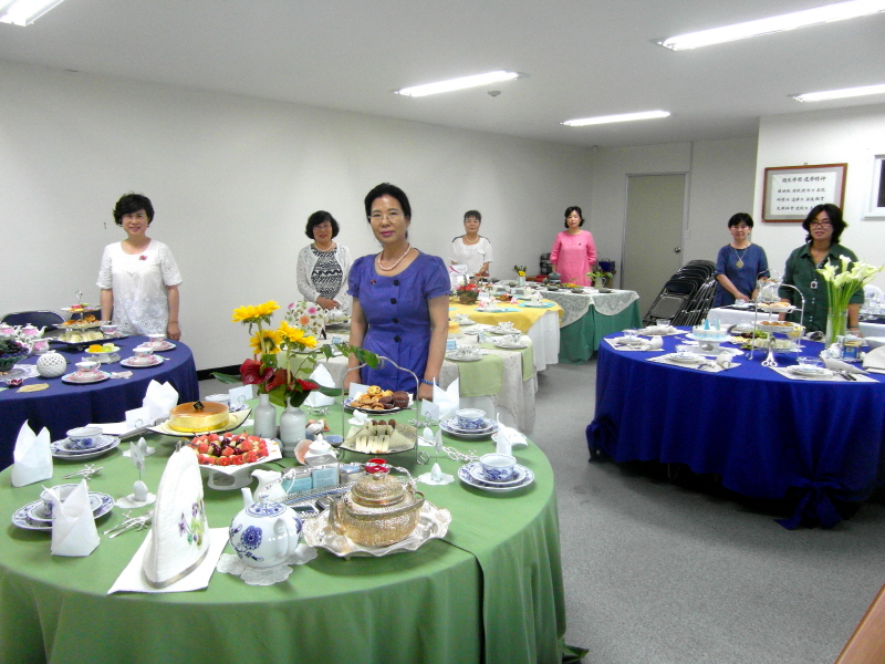 실기 평가를 기다리는 학생들