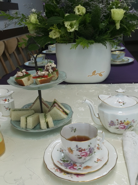 완성된 티테이블 모습