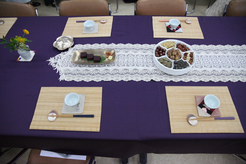 한국차 티테이블 세팅 모습