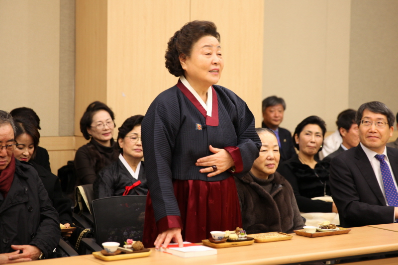 배우 강부자 씨