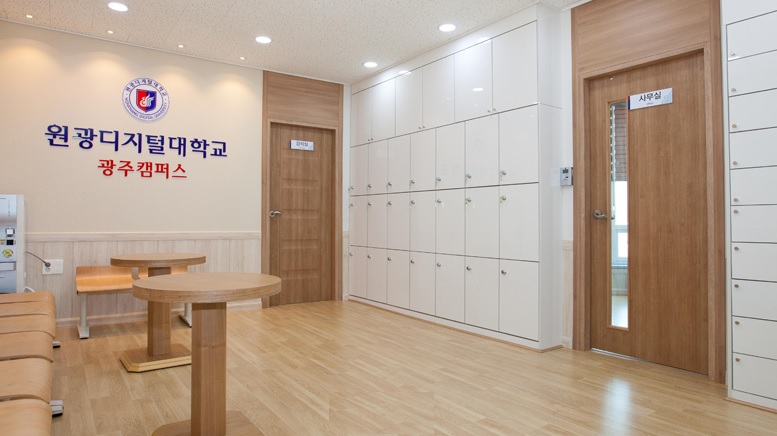 광주캠퍼스 로비 모습