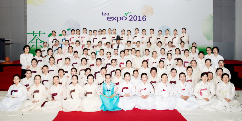 100인 진다례 시연 기념촬영