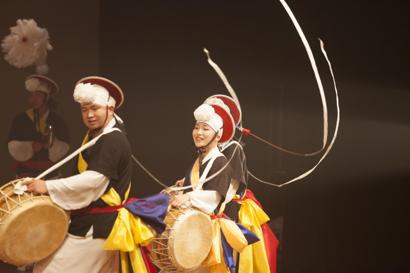 빛오름 공연 모습