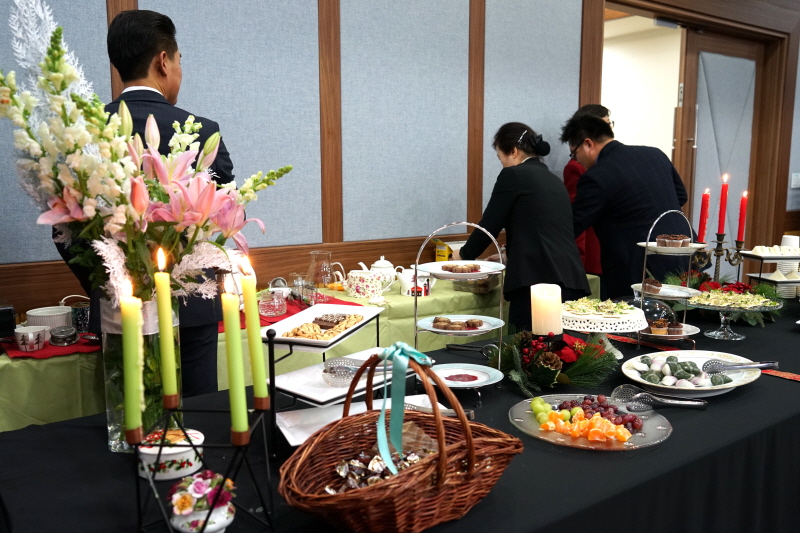 참석자들을 위한 다과 모습