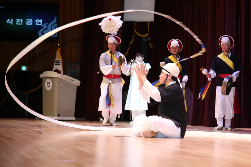 식전 공연 모습