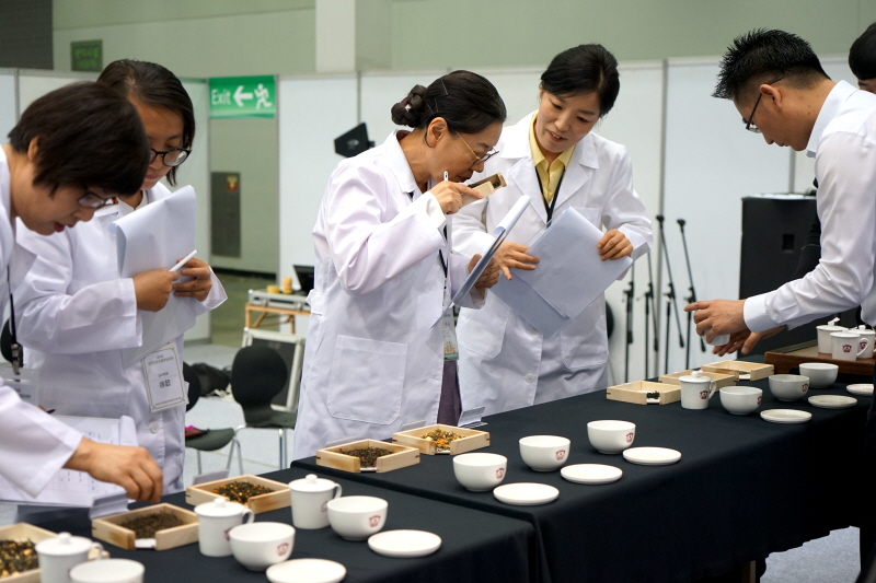 차품평회 손연숙 교수