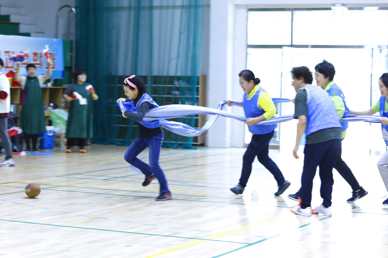 운동회 하는 모습